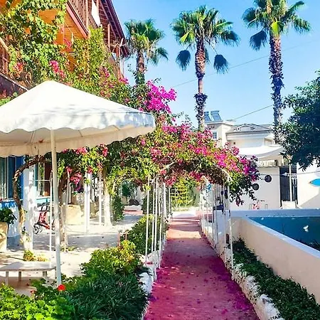 Erendiz Garden